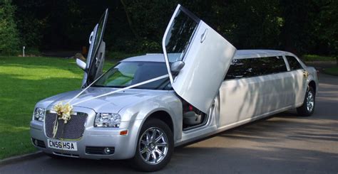 Silver Chrysler 300c Limo | Limo Hire | Manns Limousines