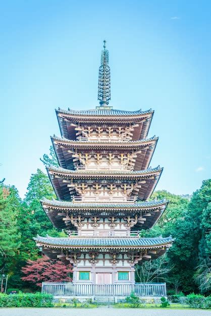 Free Photo | Daigo-ji temple in autumn, kyoto, japan