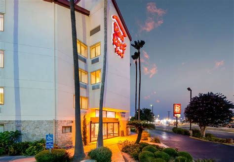 Red Roof Inn Laredo Hotel (Laredo (TX)) - Deals, Photos & Reviews