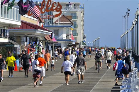 The Rehoboth Beach Boardwalk as a tourist trap? | Cape Gazette