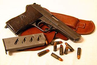 File:CZ 52 pistol.jpg - Wikimedia Commons