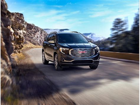 2021 GMC Terrain: 139 Exterior Photos | U.S. News