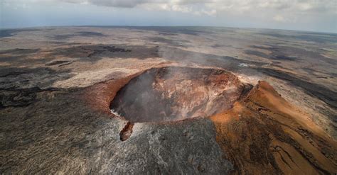 Mauna Loa Eruption 2022 Creates Serious Ashfall on Hawaii’s Big Island