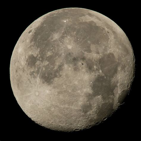 Latest Beautiful Photo From NASA Shows The Moon And The ISS | IFLScience