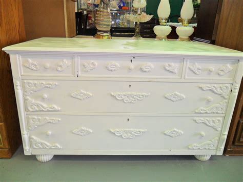 White dresser - love the details | Redo furniture, White dresser, Furniture