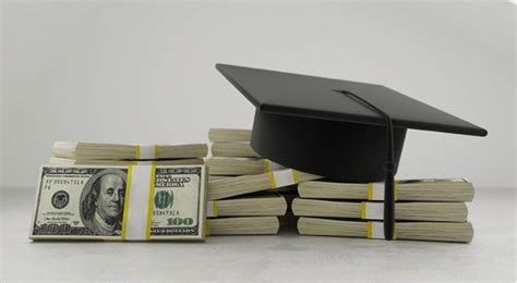 Scholarships vs. Grants vs. Loans | College Admissions Consultants