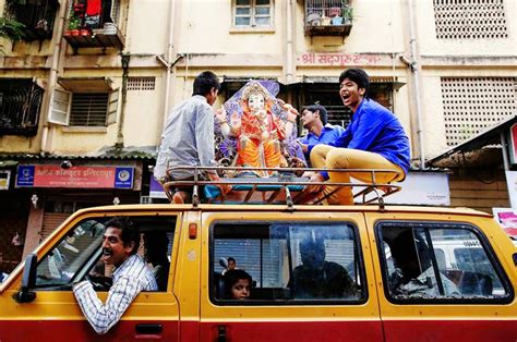 Welcome to Mumbai..!: Ganesha Festival In Mumbai