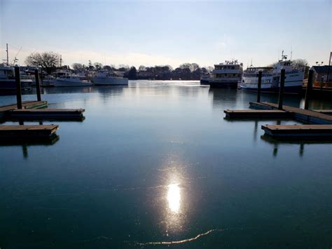 PHOTOS: Hyannis Harbor on a Sunny January Day - CapeCod.com