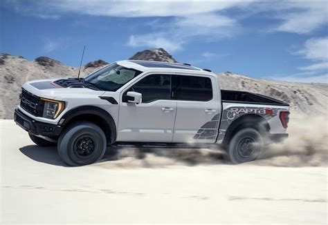 2024 Ford F-150 Raptor R Review - Pickup Trucks US