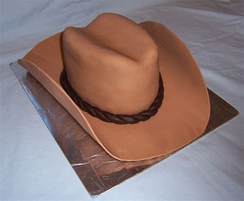 Cowboy Hat Cake | Cowboy hat cake, Hat cake, Cowboy cakes