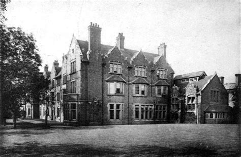 Women at the University of Oxford: Archival resources relating to the ...