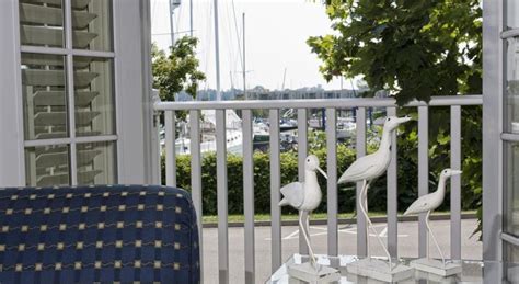 Harbour House Bed and Breakfast | Niagara on the Lake Bed & Breakfast