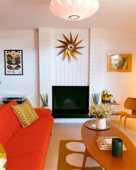 35 Retro Mid-Century Modern Living Room Ideas