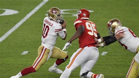 Chris Jones injury update: Chiefs lineman remains 'day-to-day'