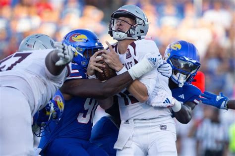 Jason Bean throws for 2 TDs as Kansas routs Missouri St. - Field Level ...