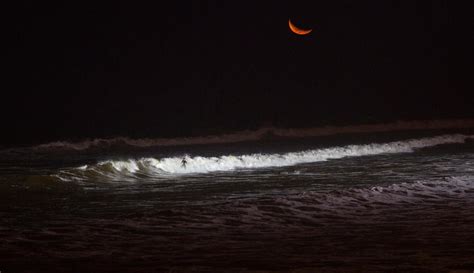 Gambar Pantai Malam - Gambar Barumu