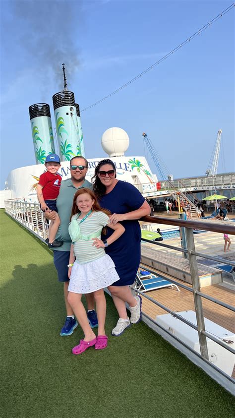 Margaritaville at Sea Cruise Tips • Happy Family Blog