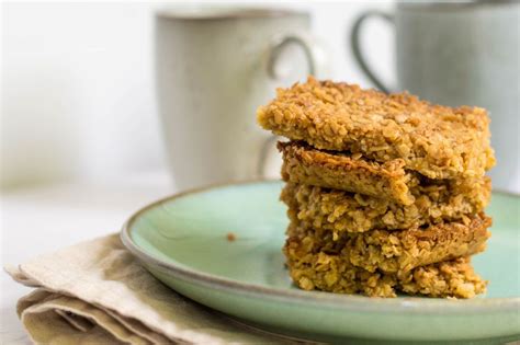 Easy, Quick British Flapjack Bars Recipe