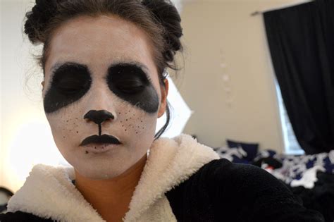 panda face paint tutorial - Luna Lai