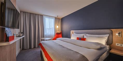 Hotel in Dortmund, Germany | Holiday Inn Express Dortmund