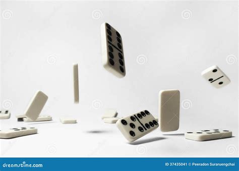 Domino falling stock image. Image of hapless, group, number - 37435041