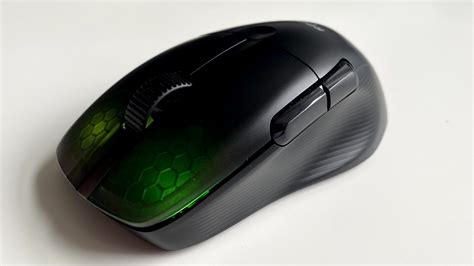 Roccat Kone Pro Air review – a lightweight wireless gaming mouse | PCGamesN