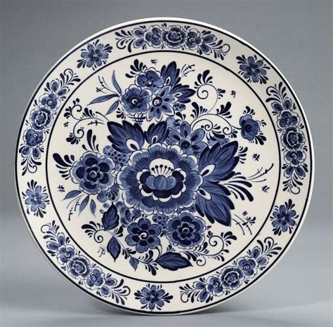 Delft Blue Plates Value - Peter Brown Bruidstaart