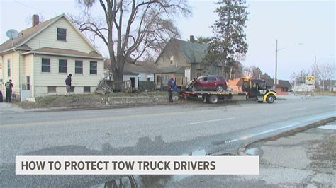 What drivers can do to keep tow truck drivers safe | wqad.com