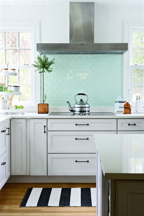 Tiled kitchen backsplash