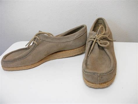 1970s Tan Suede Earth Shoes Size 7.5
