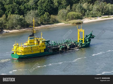 Hopper Dredger - Image & Photo (Free Trial) | Bigstock