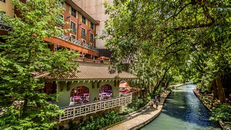 Hotel Valencia Riverwalk — Hotel Review | Condé Nast Traveler