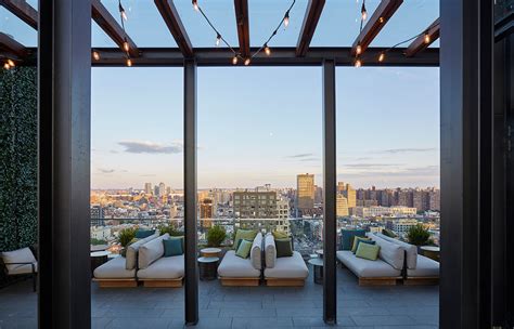 27 Best Rooftop Bars in NYC with Stunning Views (2023) - Dana Berez