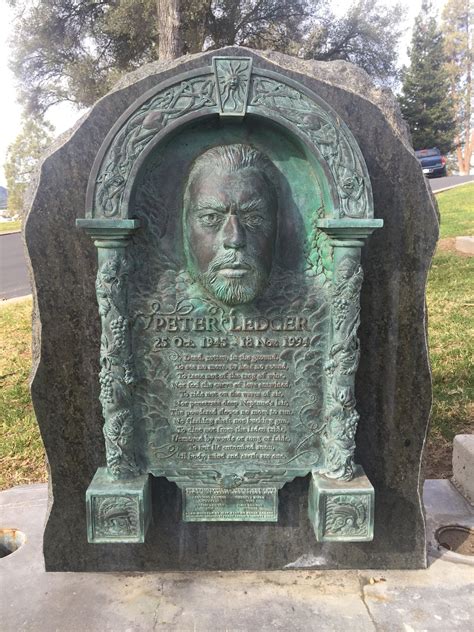 Creepiest headstone ever. Life size face in relief. Cemetery in Oakhurst, CA. | Cemetery art ...