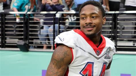 Stefon Diggs Posts Hilarious Reaction To His Recent Contract Extension With The Bills - BroBible