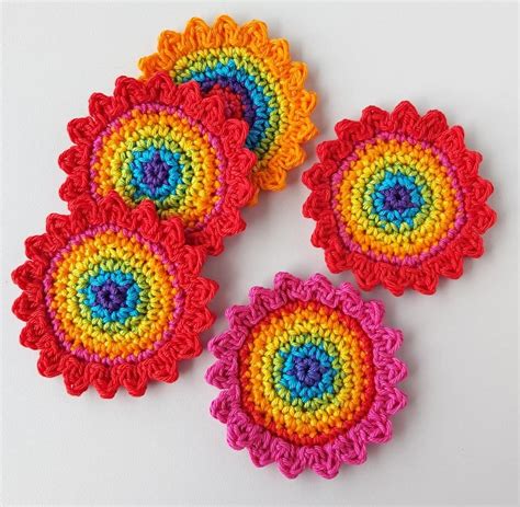 Crochet Rainbow Flowers Applique - Annie Design Crochet