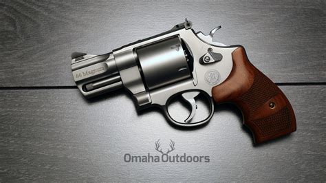 Gun Review: Smith & Wesson 629 Performance Center Snub Nose Revolver ...