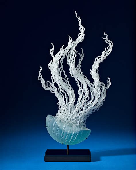 Sea-themed glass sculptures by K. William LeQuier – Vuing.com