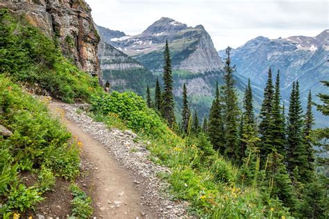 10 Great Hikes in Glacier National Park | Earth Trekkers