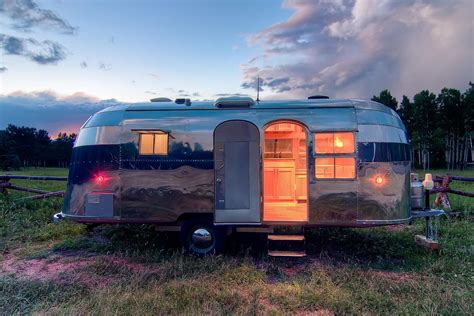 Stunning Restored 1954 Airstream Flying Cloud Travel Trailer | HomeDSGN ...