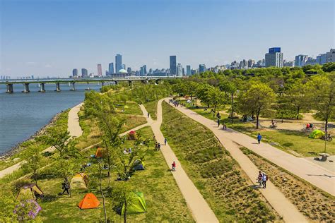 30 free things to do in Seoul - Lonely Planet