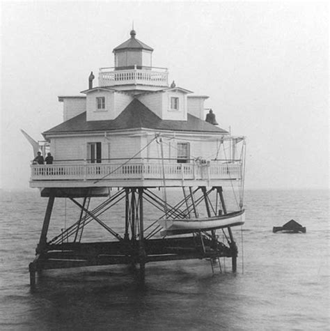 Chesapeake History: Thomas Point Shoal Lighthouse | PropTalk