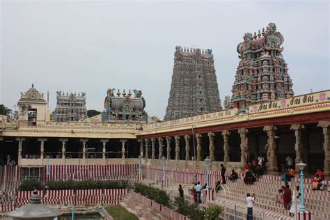 File:Madurai, Sri Meenakshi Temple (6863145452).jpg - Wikimedia Commons