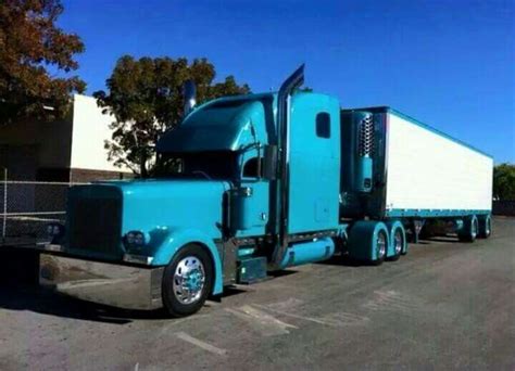 Custom Classic | Freightliner classic, Freightliner, Big trucks