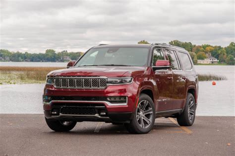 Redesigned Dodge Durango twinned with Jeep Wagoneer reportedly coming in 2023