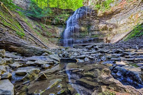 The top 5 waterfalls to visit in Hamilton
