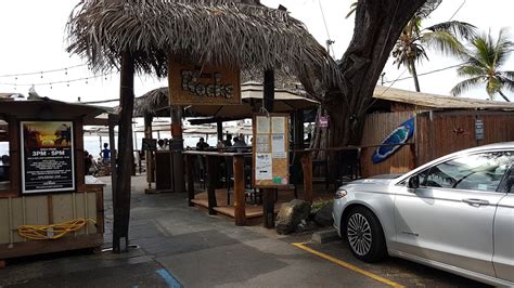 Jeeps Pubs Taverns and Bars: Huggo's On The Rocks (Kona, Hawaii, U.S.A.)