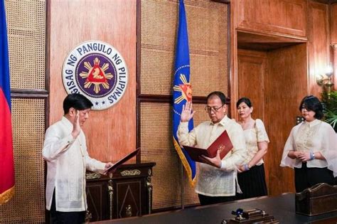 Carlito Galvez Jr. returns as presidential peace adviser | Philstar.com