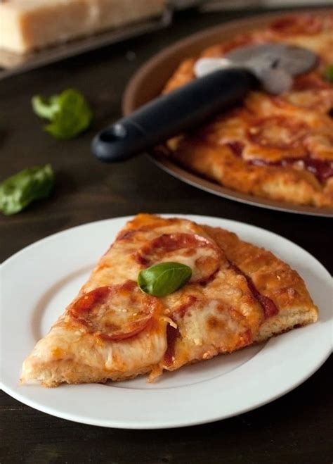 Gluten Free Pizza Picture - Food Fanatic