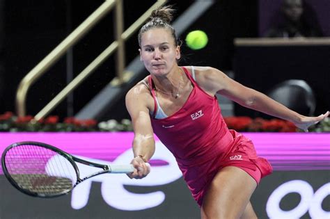 Gritty Kudermetova edges Krejcikova in tough opener - Read Qatar ...